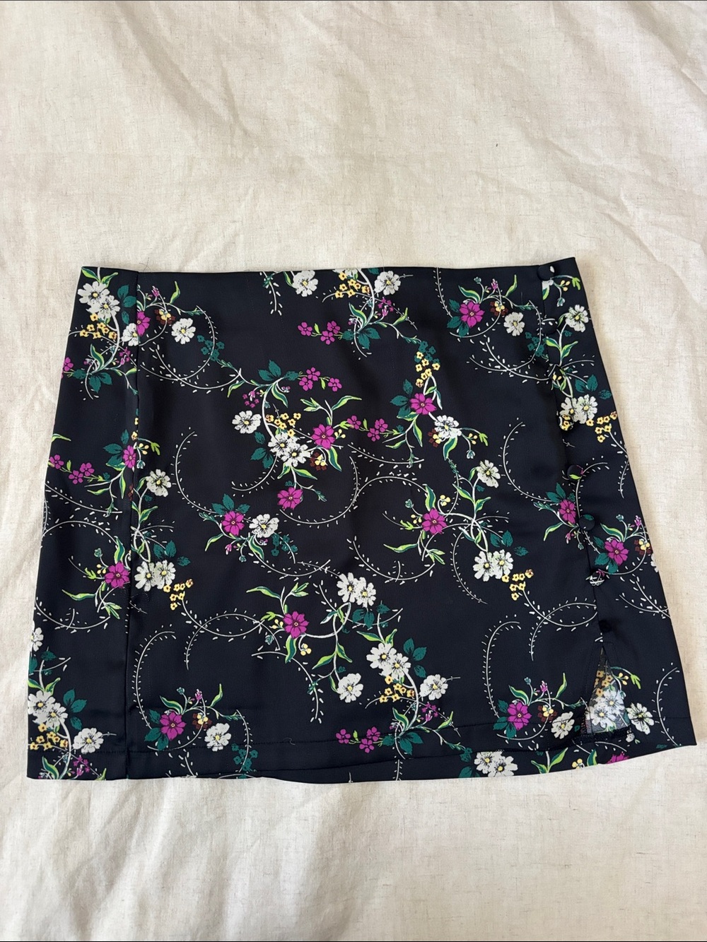 Urban Outfitters Black Floral Mini Skirt